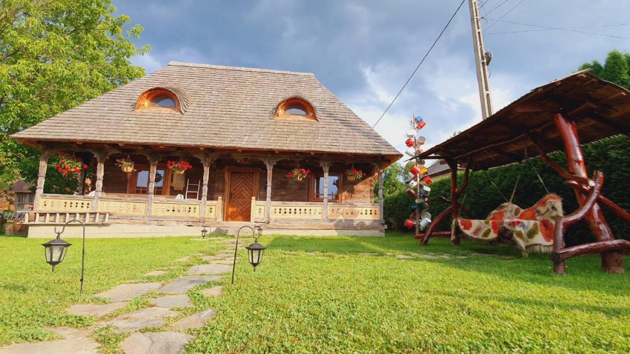 Casa Din Susani Calinesti  المظهر الخارجي الصورة